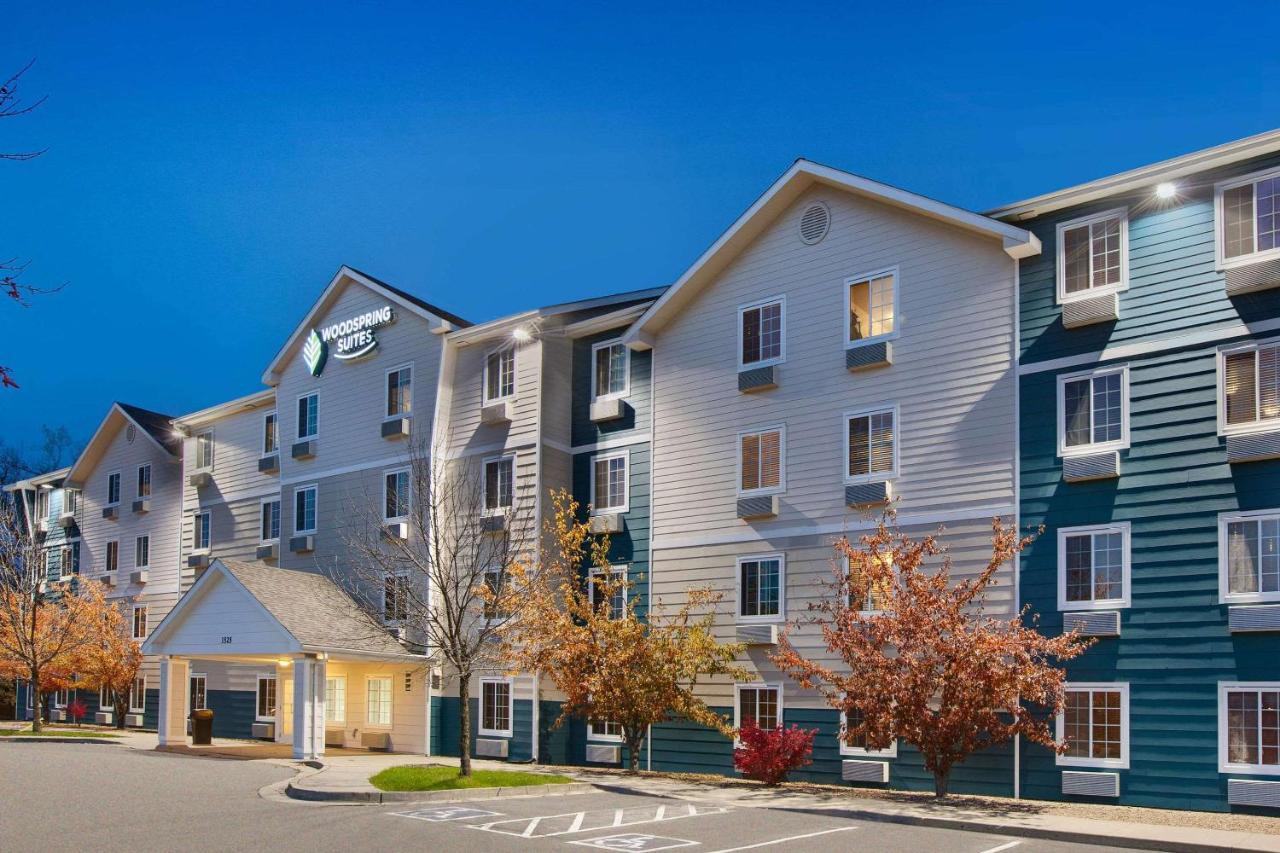 Woodspring Suites Des Moines Pleasant Hill Bagian luar foto