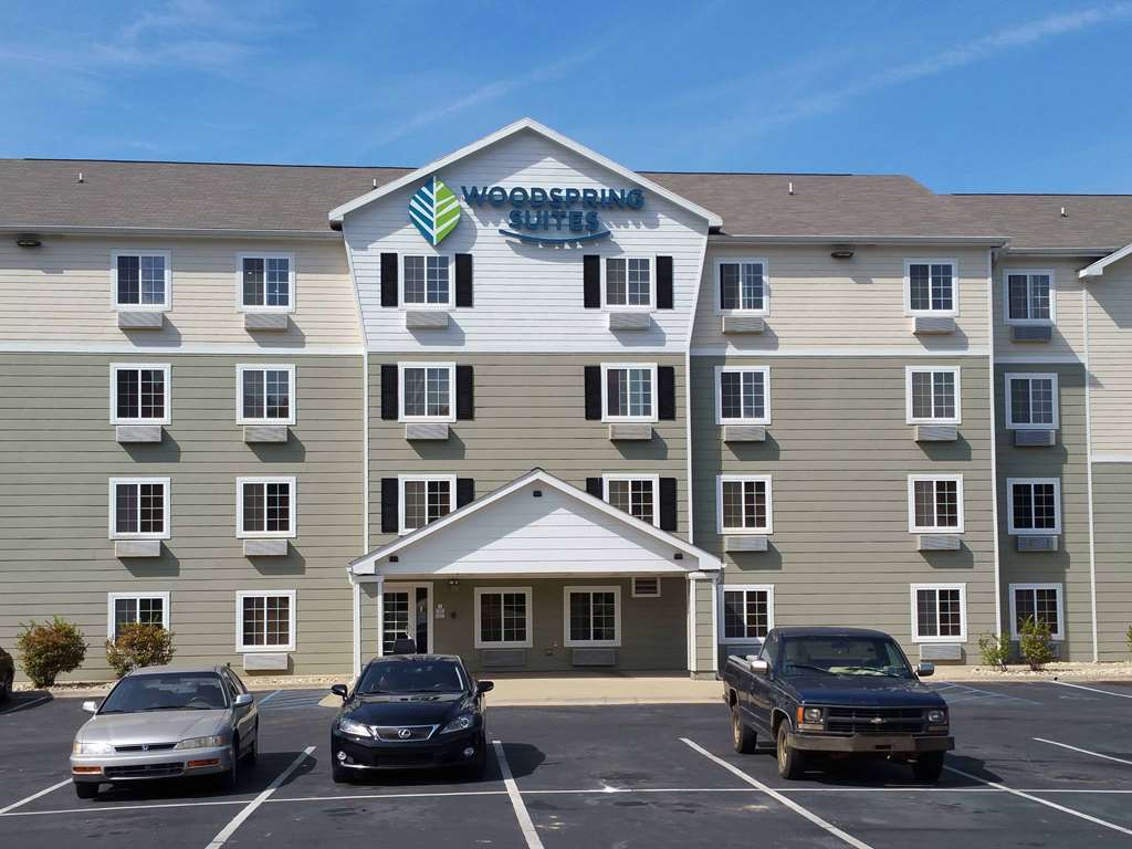 Woodspring Suites Des Moines Pleasant Hill Bagian luar foto